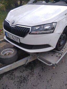 nd z škoda fabia 3 1.2tsi cjz bílá modrá zelená ruzné barvy - 7