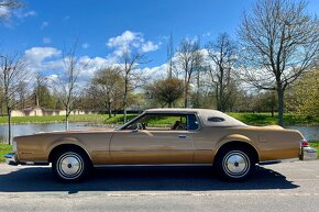1975 Lincoln Continental MkIV - 7