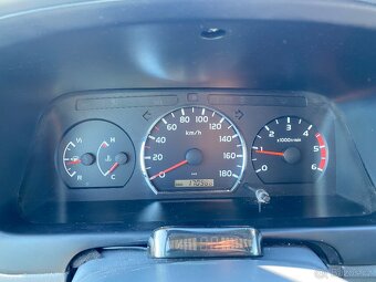 Toyota Hiace TOP STAV - 7