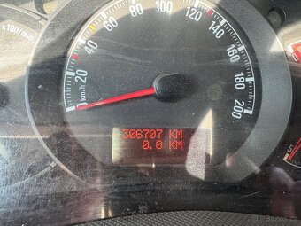 Opel Movano 2.3 CDTI plachtová dodávka 10 EUR palet - 7