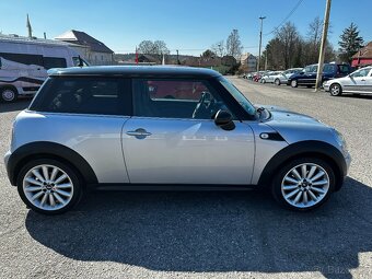 MINI COOPER 1,6i - PANORAMA - TAŽNÉ ZAŘÍZENÍ - 7