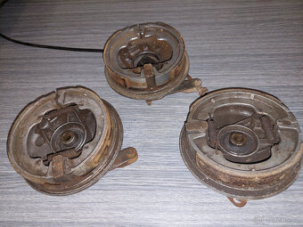 Jawa 50 pionyr, mustang - brzdove stity kol - 7