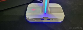Svitici stojan na sluchatka vcetne USB portu - 7