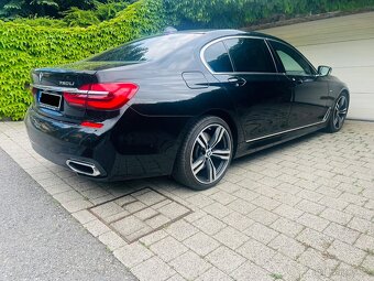 BMW 750Li xDrive - 7