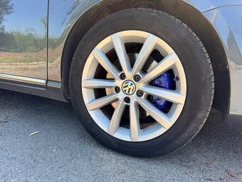 Passat B7 2,0D - 7