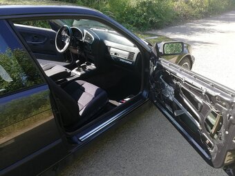 BMW E36 coupe - 7