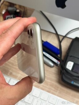 Apple iPhone 11 Bílá 128GB 100% Záruka - 7
