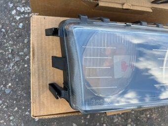BMW E36 přední skla světel BOSCH 1387884 NOVÉ - 7