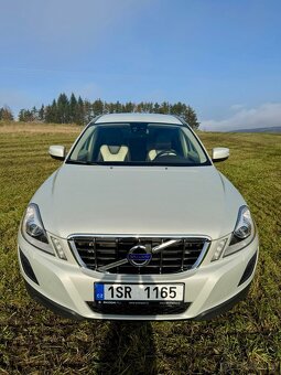 Volvo XC60 D5 2.4 151 kW – 4x4, najeto jen 90 000 km - 7