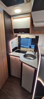 205PS 2021 5míst FIAT DUCATO obytné auto karavan plná výbava - 7