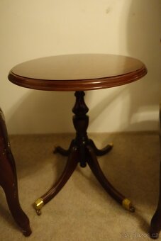 Stoličky a stolík - 7