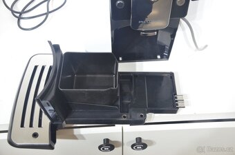 Automatický kávovar PHILCO Phem 1000 - 7