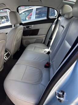 Jaguar XF 2,2D 140kw Automat - 7