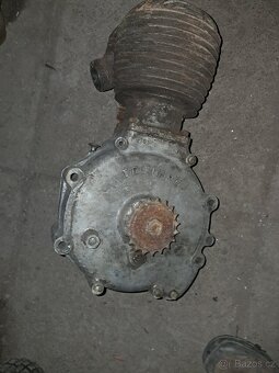 Motor triumph - 7