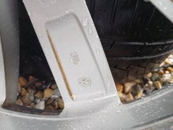 Prodam alu kola vw Lugano r19 - 7
