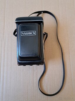 Fotoaparát YASHICA D - 7