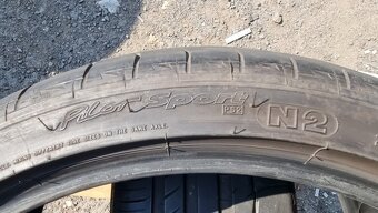 Letní pneu 235/35/19 Michelin - 7