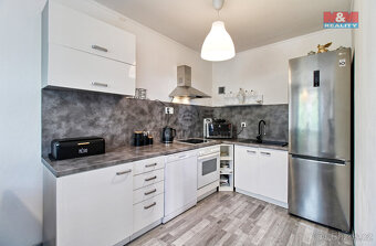 Prodej bytu 3+1, 74 m², Teplice, ul. Pod hvězdárnou - 7