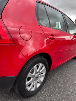 Vw Golf V 1.6 mpi 75kw/ klima/ výhřev/ tažné/ bez koroze - 7