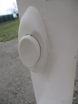 střešní okno 40 x 40 cm - 7