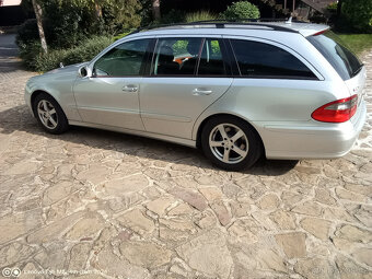 Mercedes-Benz E220 CDI - 7