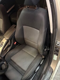 BMW e90 325i 160kw - 7