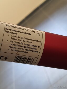 chodítko, červené, velká nosnost 136kg - 7