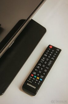 Televize Samsung UE32H5000 (32") - 7