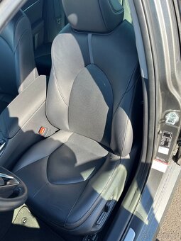 Toyota Camry 2.5 Hybrid - 7