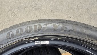 Letní pneu 245/40/19 Good Year - 7