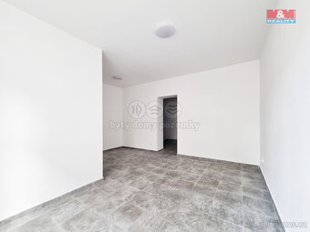 Pronájem bytu 1+1, 38 m², Sokolov, ul. Nádražní - 7