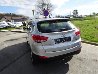 Hyundai ix35 2,0 CRDI - 7