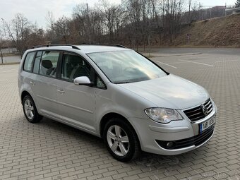 Volkswagen Touran, 2.0TDI, 103kw 7míst - 7