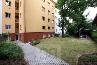 Zařízený 1+kk 27m2 v Nuslích, ev.č. N08007 - 7