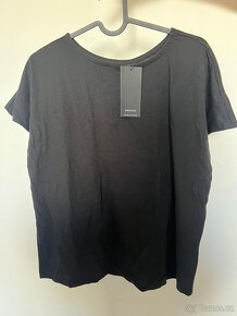 Reserved - trika (bílá, černá), tílko, cardigan (vše XS-M) - 7
