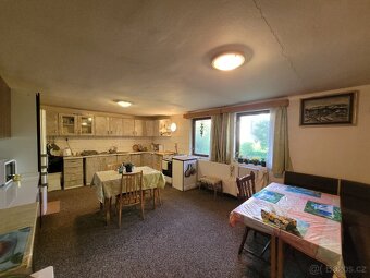 Prodej rodinného domu 400 m², pozemek 1 054 m² Moravany - 7