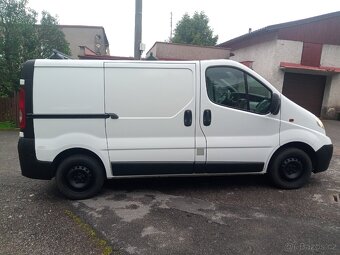 Opel Vivaro - 7