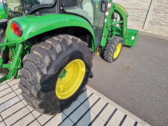Pneu Industrial na traktor John Deeere 3R a 3020. - 7