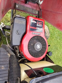 Zahradní traktor - 7