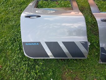 NISSAN NAVARA D23 DVEŘE PRAVÉ Z RV 2021 PĚKNÉ P.P. A P.Z. - 7