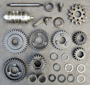 Náhradní díly - MOTOR - KTM 520 SX 2000 - 7