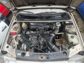 Díly z vozu Peugeot 205 automatik - 7