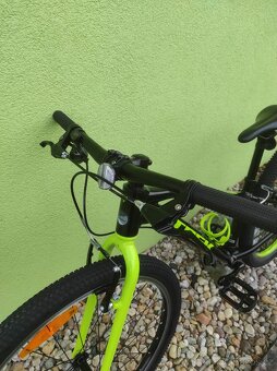 Značkové dětské kolo TREK WAHOO 26" (Black/Volt) - 7