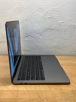 MacBook Pro 13” 2018/8GB RAM/Intel i5/256GB SSD/ Záruka - 7