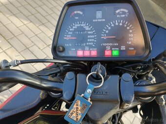 Suzuki GSX ES 1983 - 7