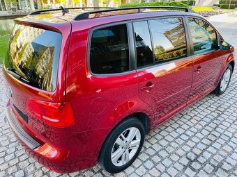 Volkswagen Touran 1.2TSI 77KW 7MÍST MANUÁL VÝHŘEV SERVISKA - 7
