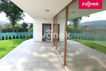Luxusní vila Zlín - Příluky, velká zahrada, garáž - 7