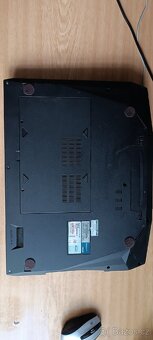 Asus ROG G73j i7, Windows 10, 17,3" - 7