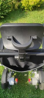 Invalidní vozík EROUTE 8000R - 7