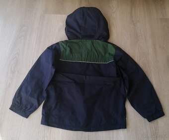 DVĚ BUNDY VE VELIKOSTI 110 - 116 - 7